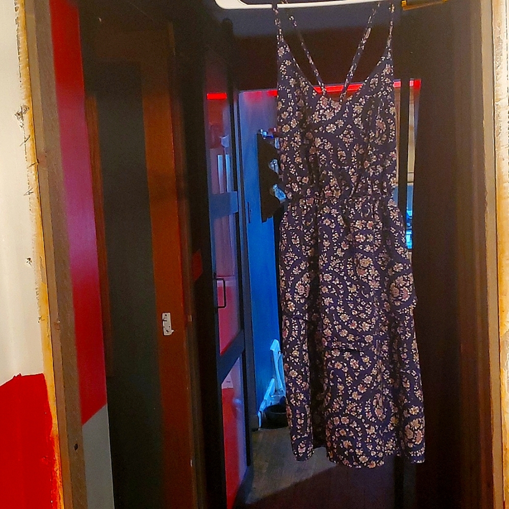 Women's Navy Blue Floral Mini Dress w/ Layerd Bottom (M)